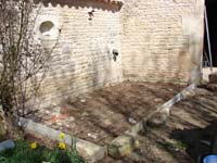 Fondation d'un bassin d&eacute;coratif